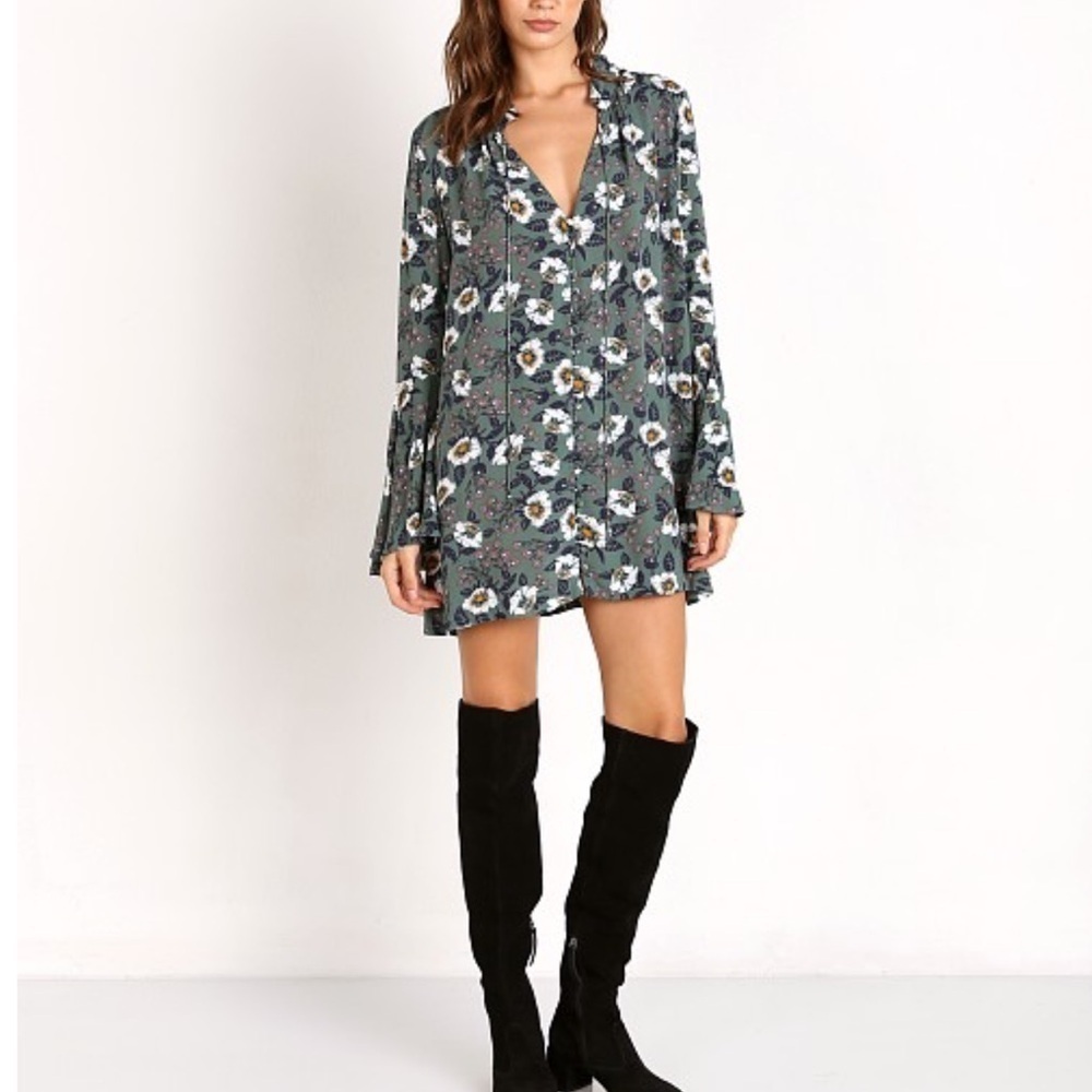 Free People
Magic Mystery Tunic size XS